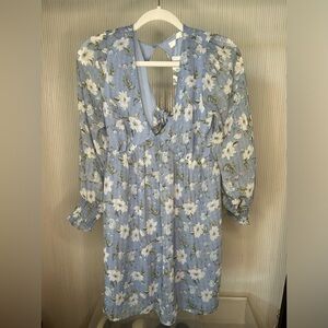 NWT Lush floral dress long sleeve blue